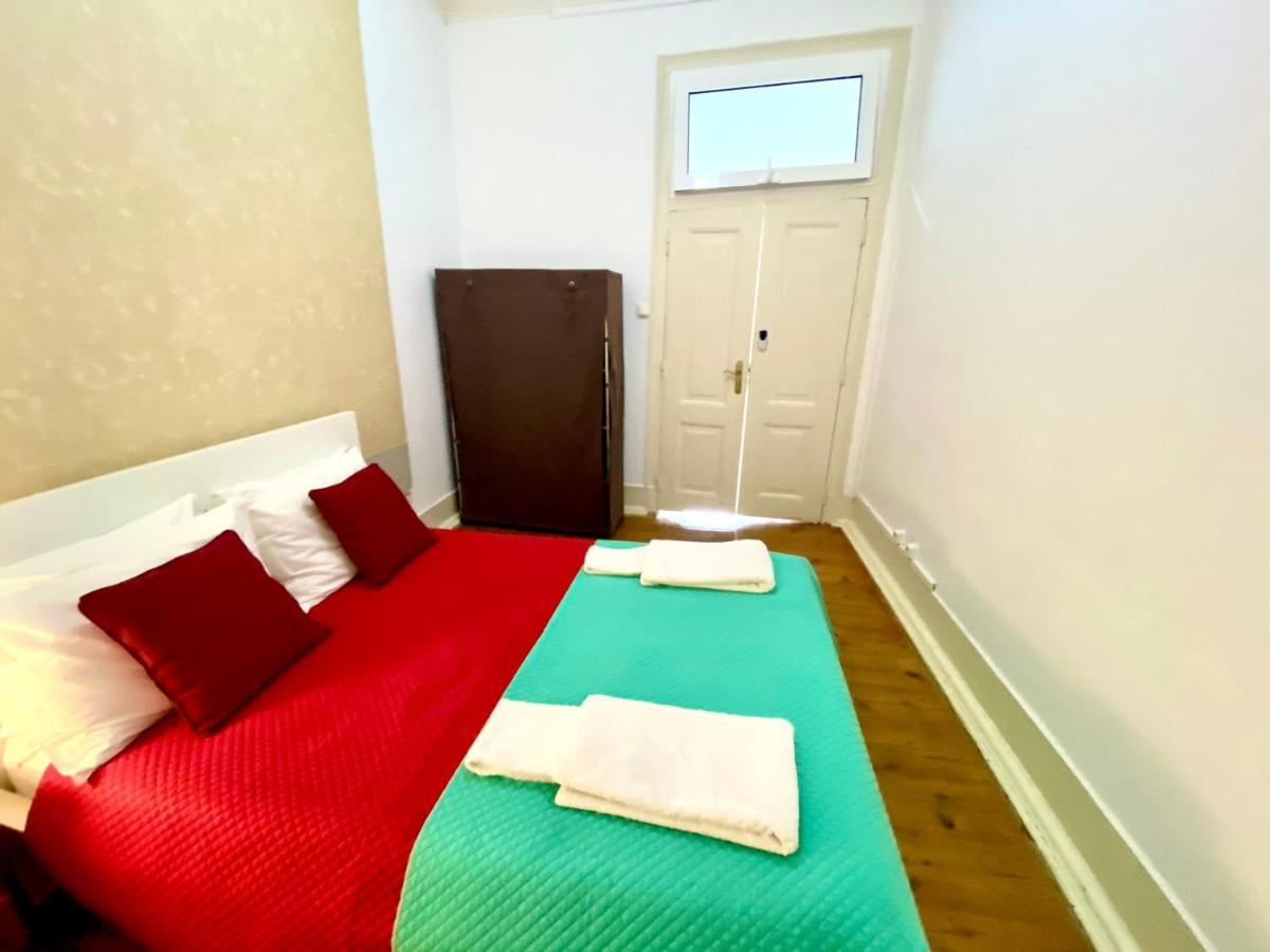 Modern Chiado 6 Hotel Lisboa Ngoại thất bức ảnh
